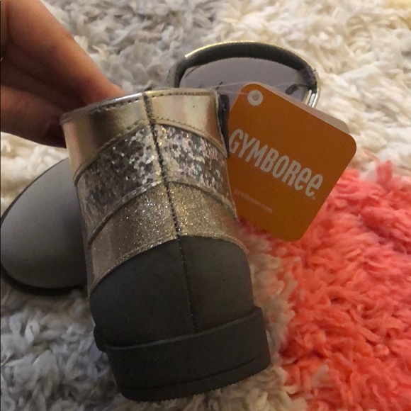 🌸NWT Girl Booties🌸 - Picture 5 of 5